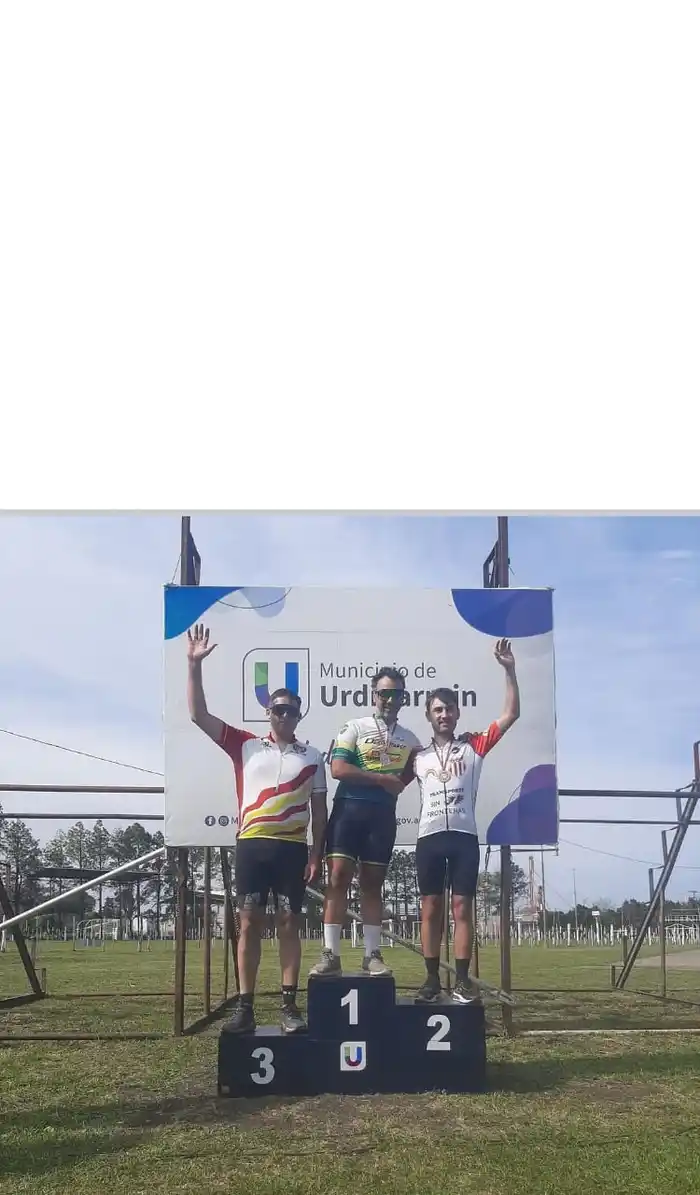 Matías Peretti y Lucas Dujovne hicieron
podio en el Rural Bike de Urdinarraín