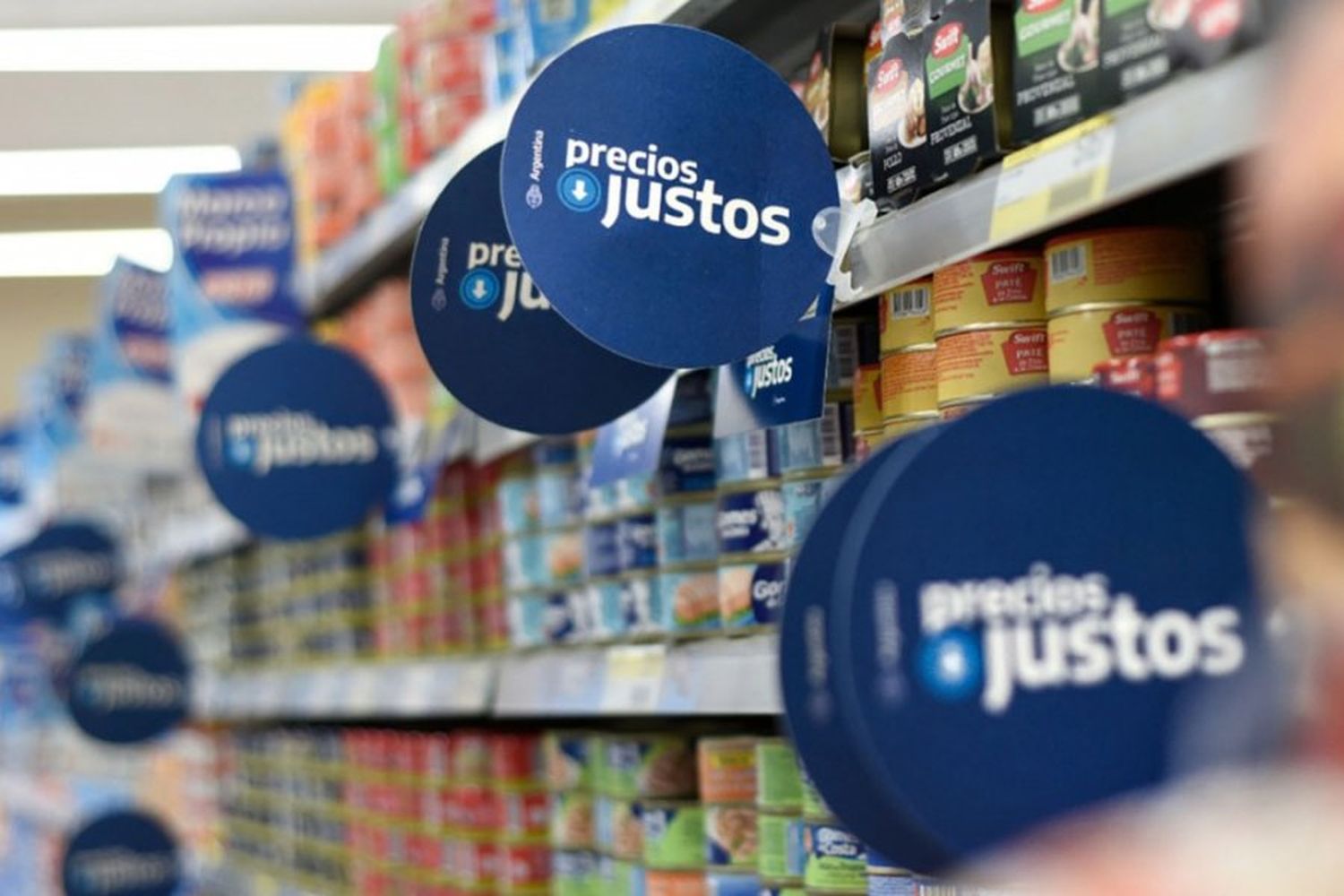 Fijan multas de hasta $47 millones por incumplir el programa “Precios Justos”