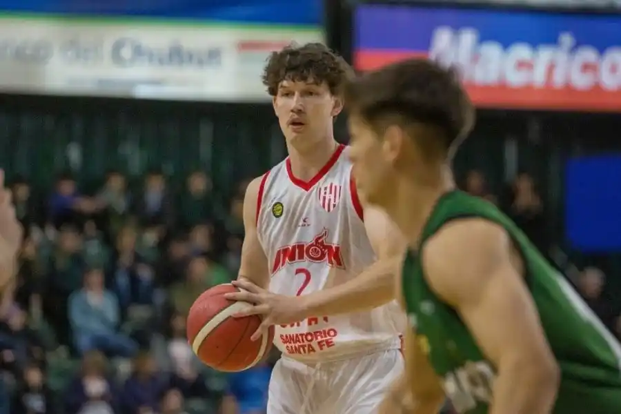 Dura caída de Unión SF en Comodoro Rivadavia