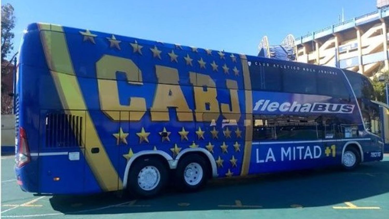 "No se rompe": ¿cómo probó Boca su micro para llevar a los jugadores al Monumental?