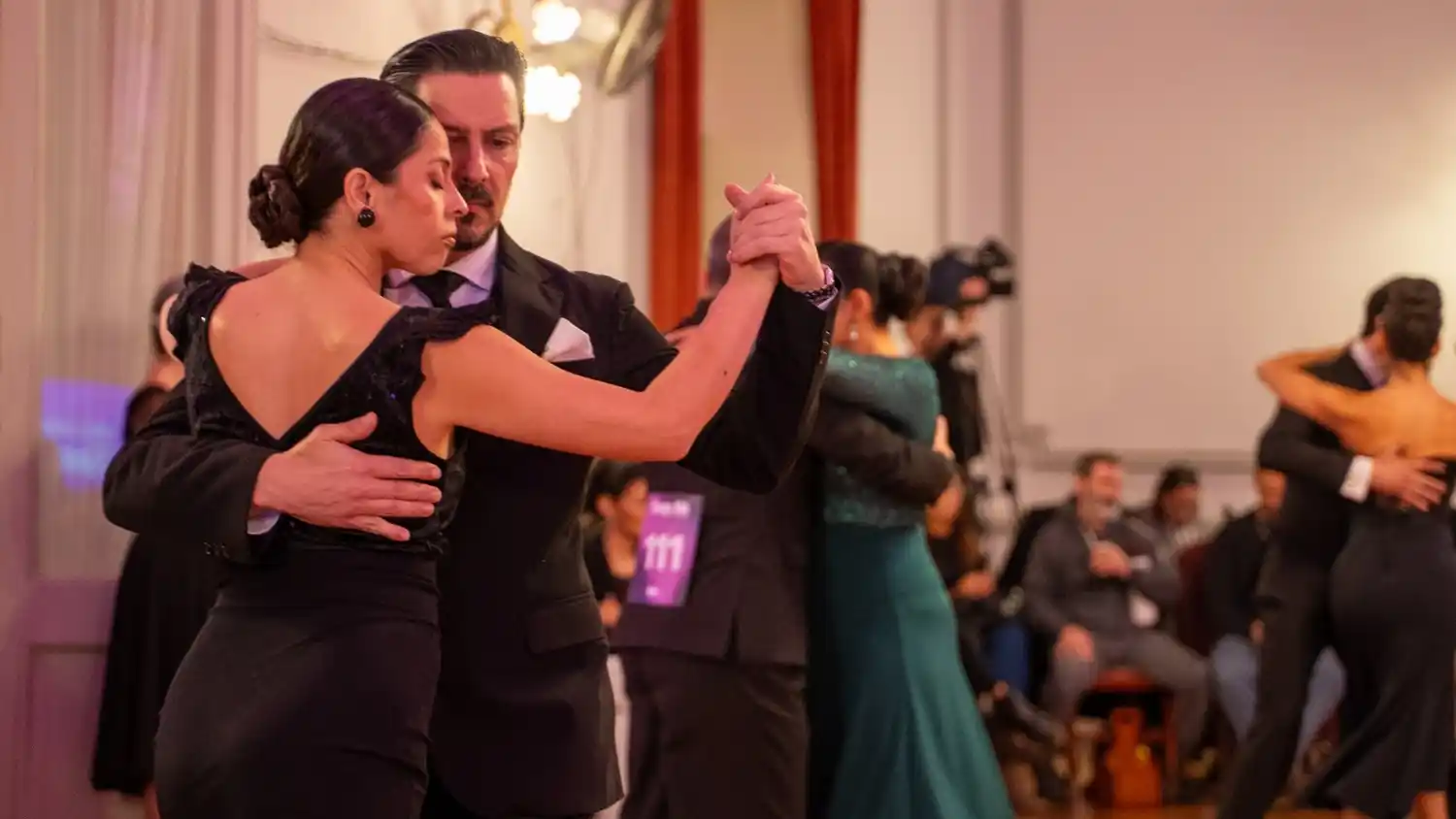 El Club Recreo vivió una velada al ritmo del 2x4 en las Preliminares Oficiales del Tango BA