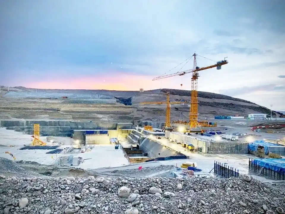 Enarsa tardó dos años en pedir a los bancos chinos US$ 150 millones para reactivar la represa de Santa Cruz