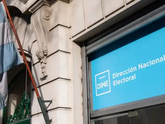 El Gobierno entregó a la Cámara Electoral los códigos fuente para transmisión y recuento de resultados