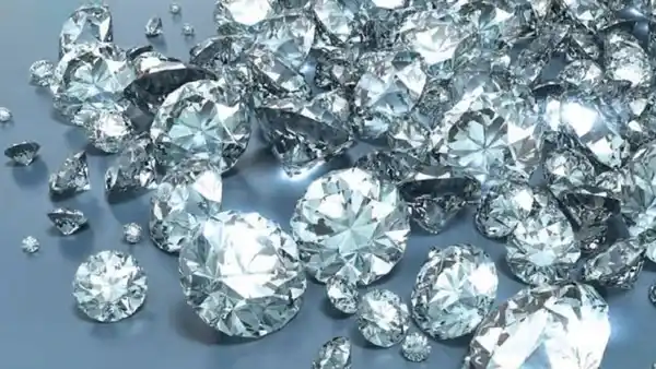 Enorme depósito de diamantes hallado bajo la superficie terrestre