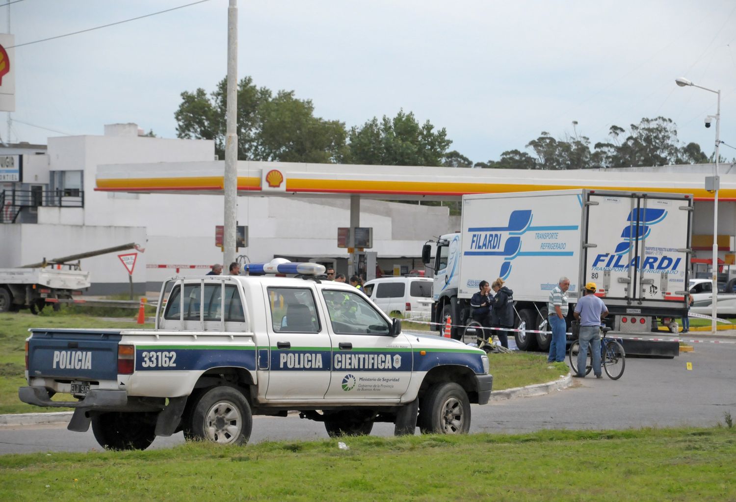 Accidente rotonda 226 y Actis 09-03-22 - 1