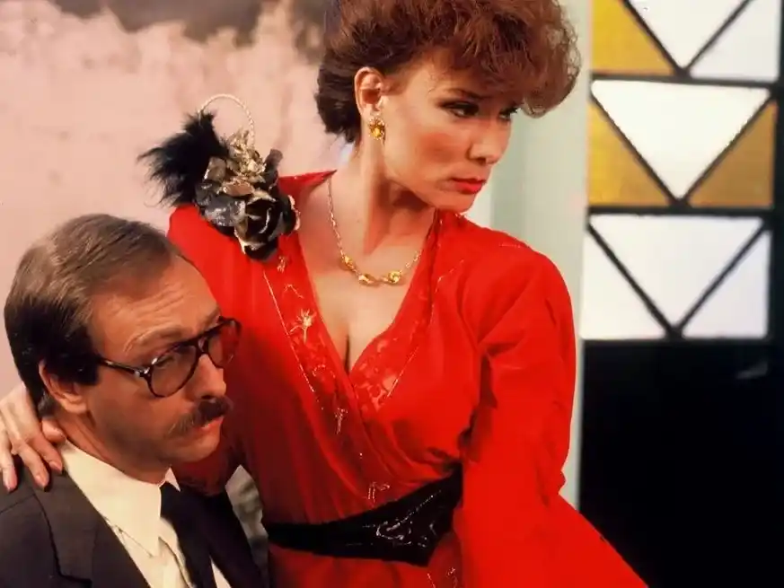 Brandoni y Betiana Blum en “Esperando la carroza”. Foto: Rosafrey