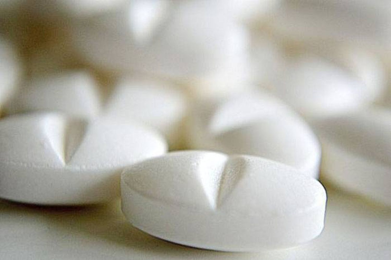 El ibuprofeno no mejora ni empeora a pacientes con Covid-19