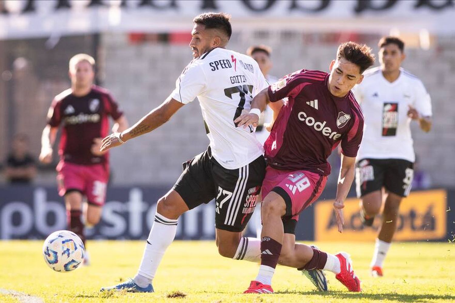 Riestra y River igualaron 0-0 por el Torneo Apertura