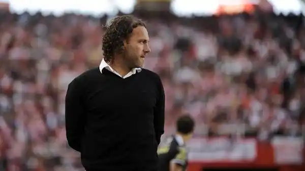 Confirmado: Milito es el nuevo entrenador de Independiente