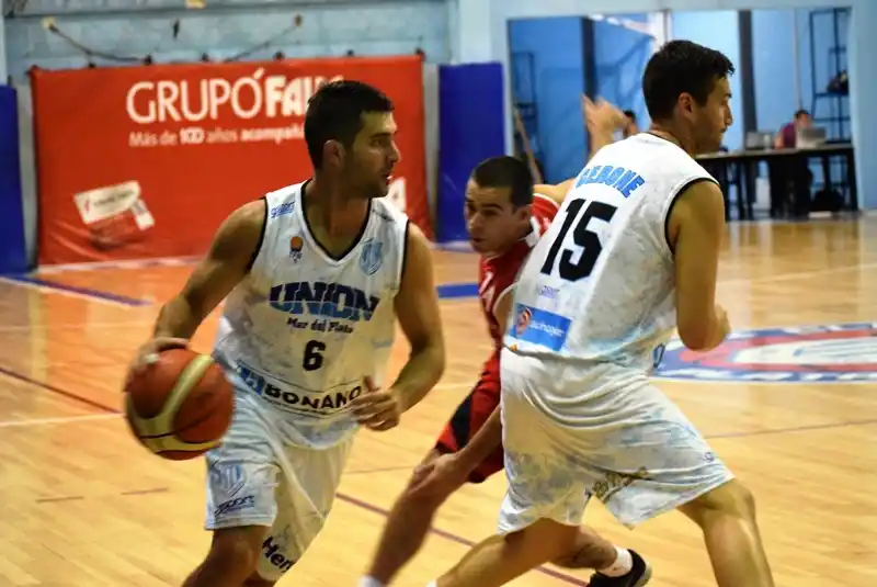 Victoria amistosa de Unión