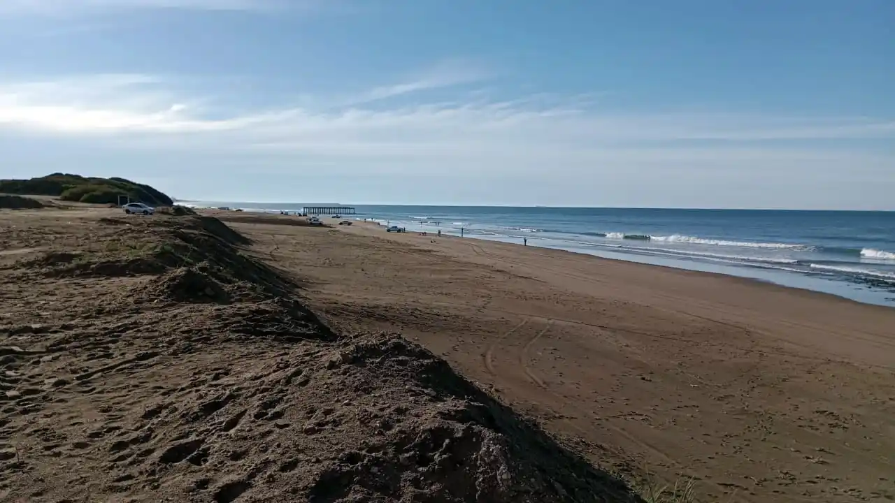 Fin de semana en Necochea con cielo despejado y clima fresco