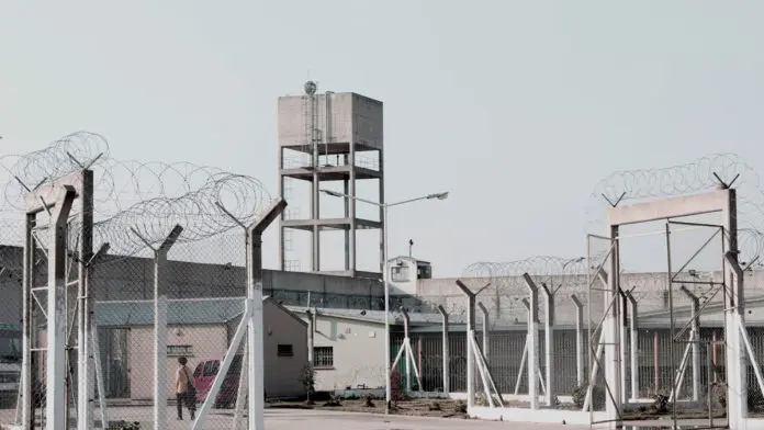 Coronavirus: benefician con arresto domiciliario a más de 400 presos de la Provincia
