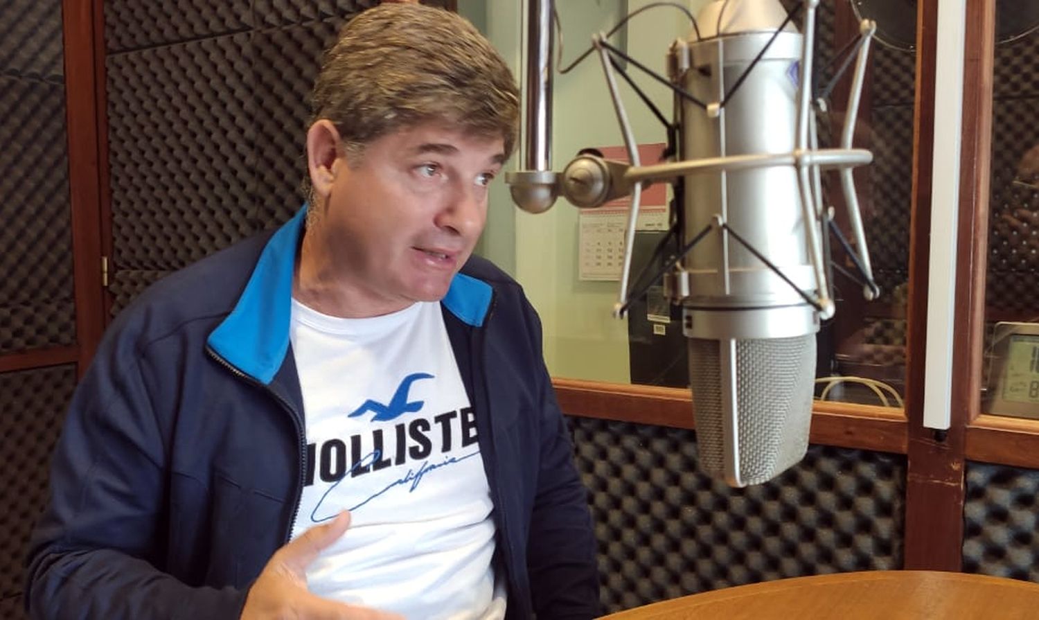 “El discurso político tiene mucho de estafa piramidal”