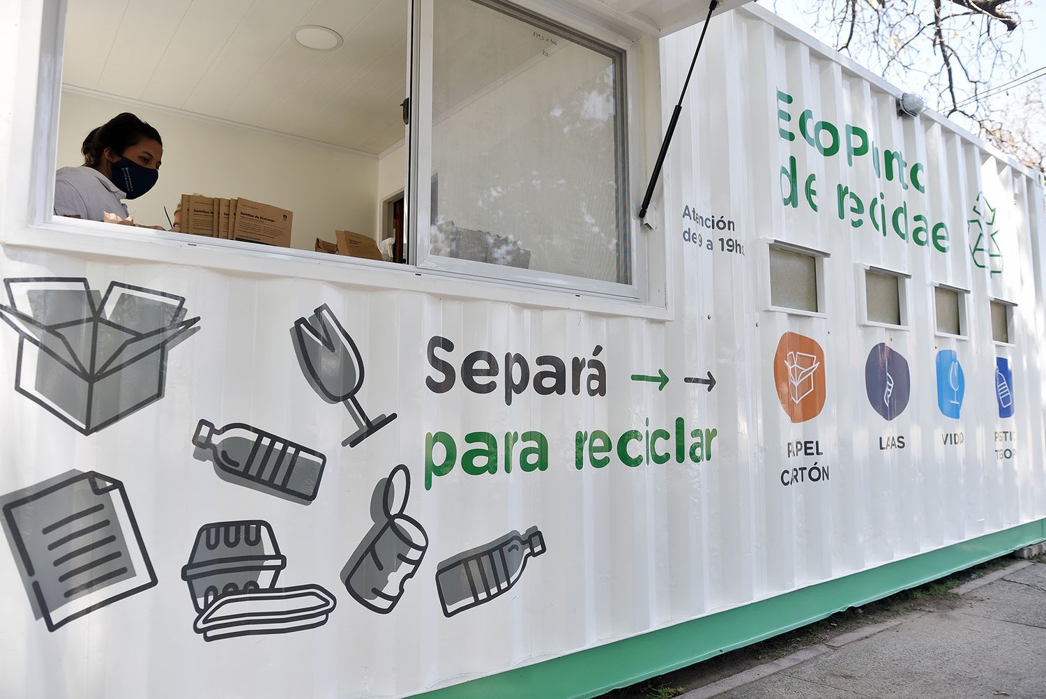 Instalaron el primer ECO Punto de Reciclado en la ciudad