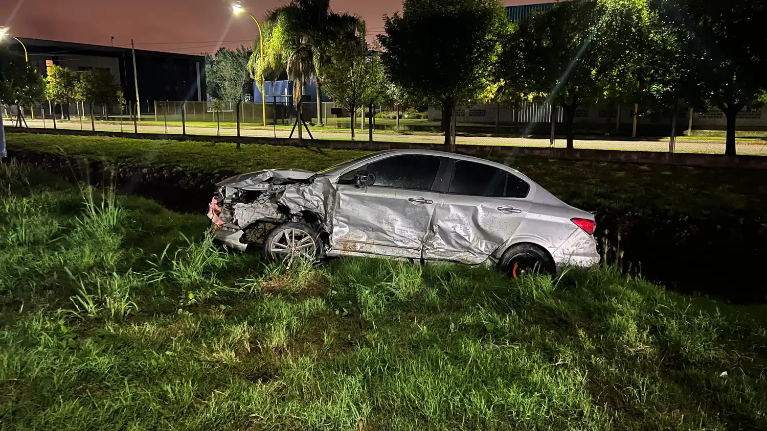 Choque frontal entre autos en ruta 158, en el ingreso a San Francisco: seis personas involucradas y dos heridas