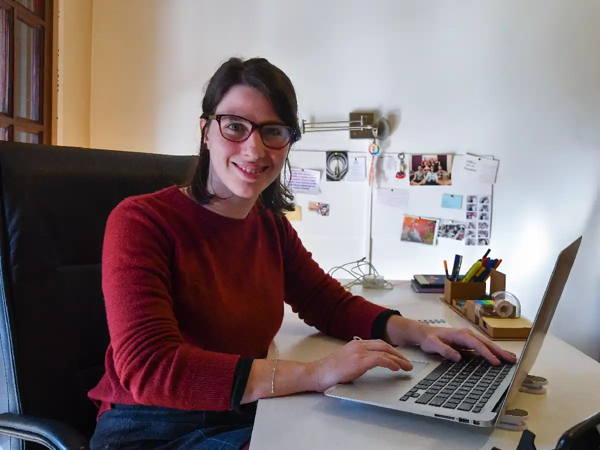 Ciberfeminismo, mujeres que se organizaron para ser creadoras y no solo consumidoras de tecnología