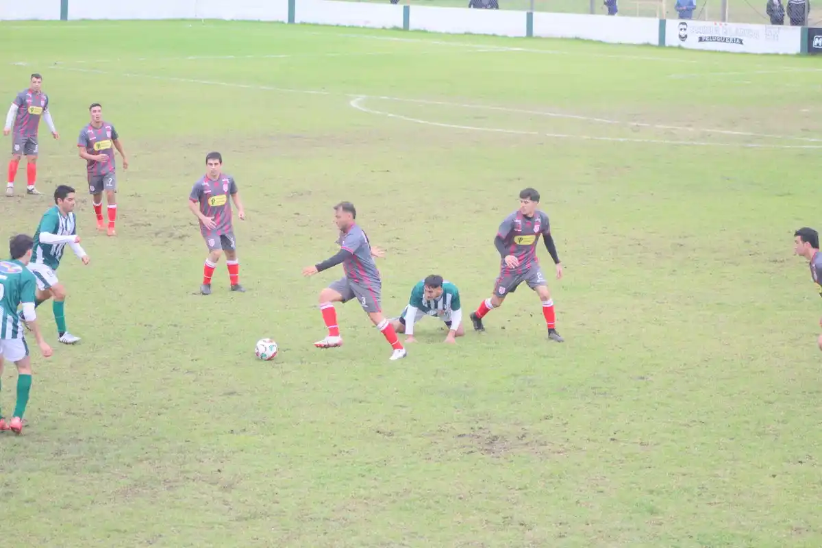 Barrio Norte ganó con lo justo en una tarde caliente en Bancario