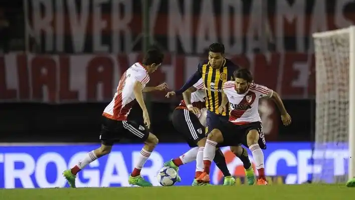 River no pudo lograr el triunfo que lo acerque a Boca