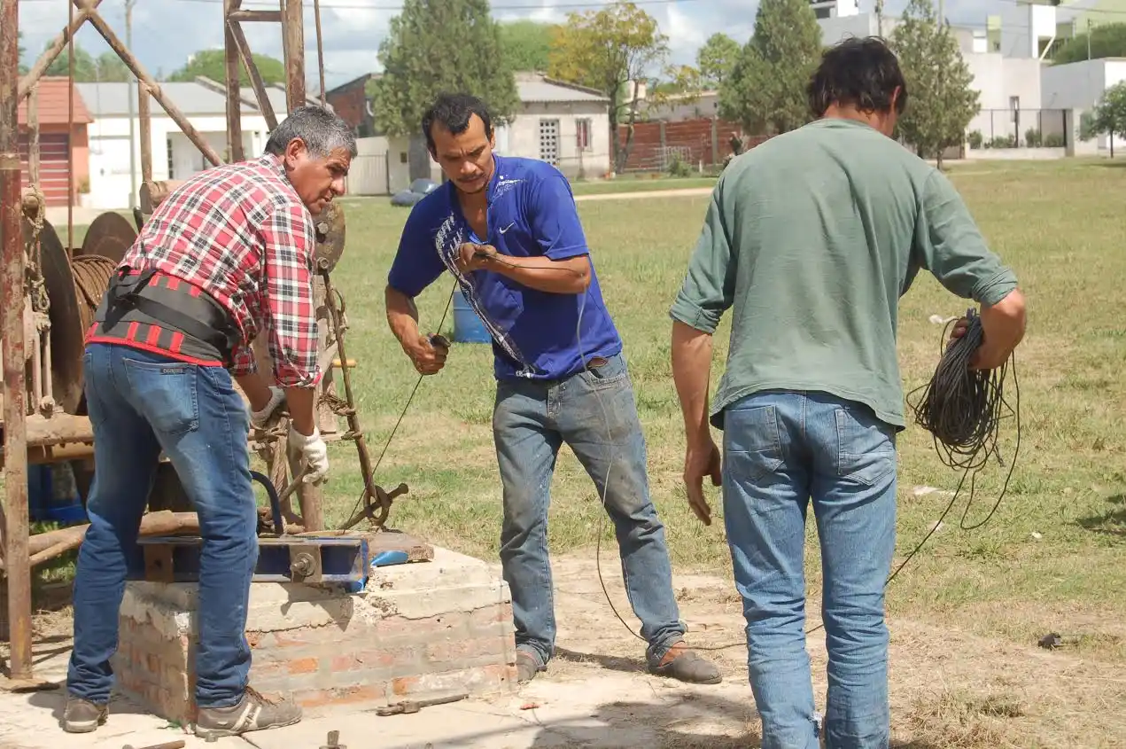 La disminución de la presión de agua se debe a trabajos de reparación en dos pozos
