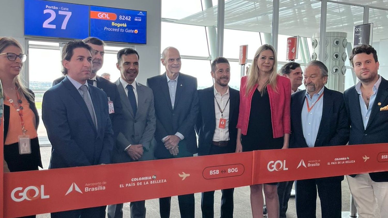 GOL inauguró sus vuelos entre Brasilia y Bogotá