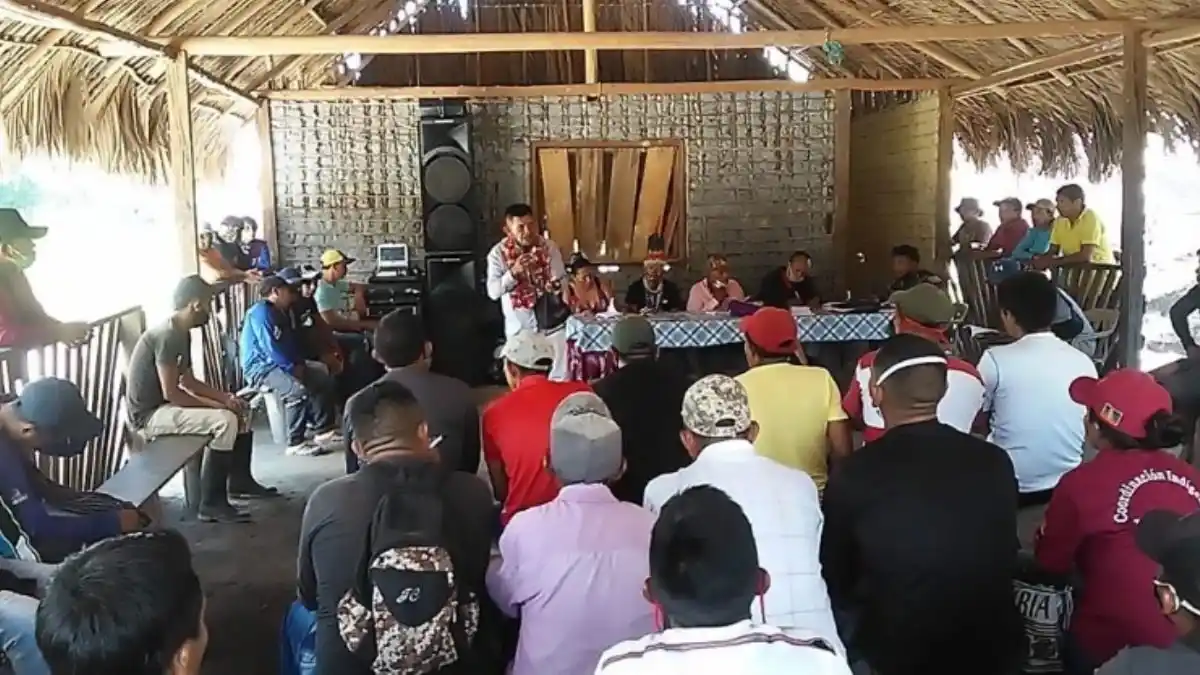 Indígenas de Amazonas protestan por la desaparición de uno de sus líderes