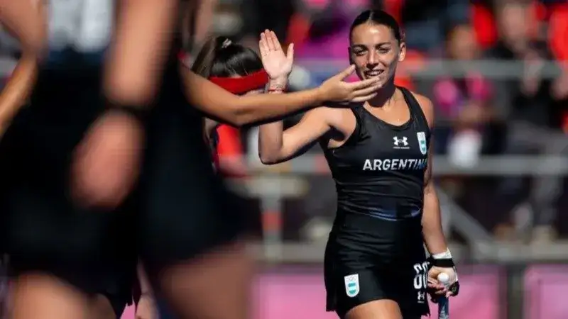 Brisa Bruggesser aportó en el ataque de Las Leonas.