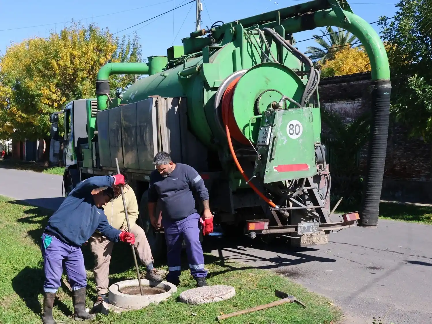 Volvió el desobstructor de Provincia para facilitar las tareas en las redes cloacales y pluviales