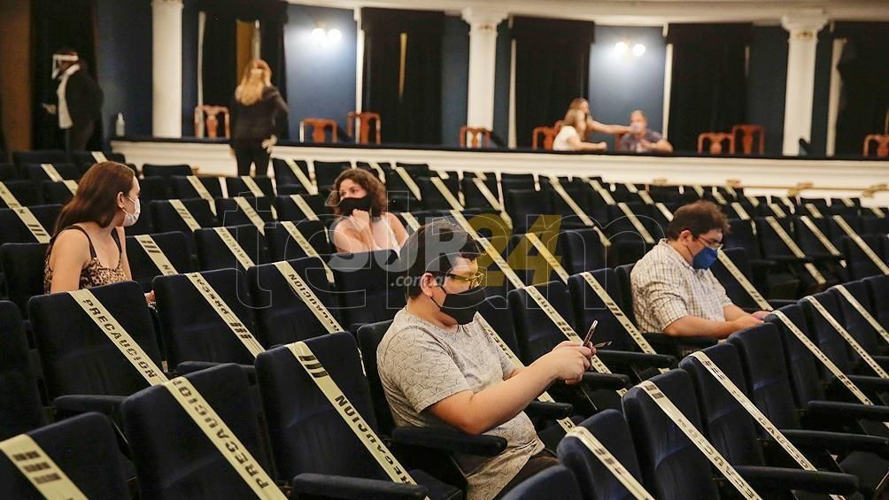 Nación decidió reabrir teatros y cines, pero Santa Fe no se suma