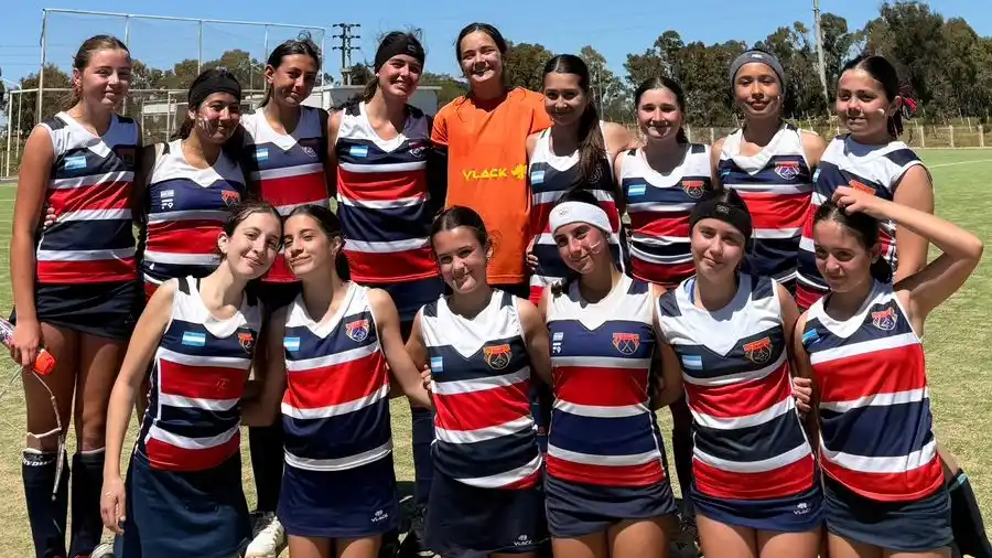 El equipo del Club Náutico que fue finalista en séptima división
