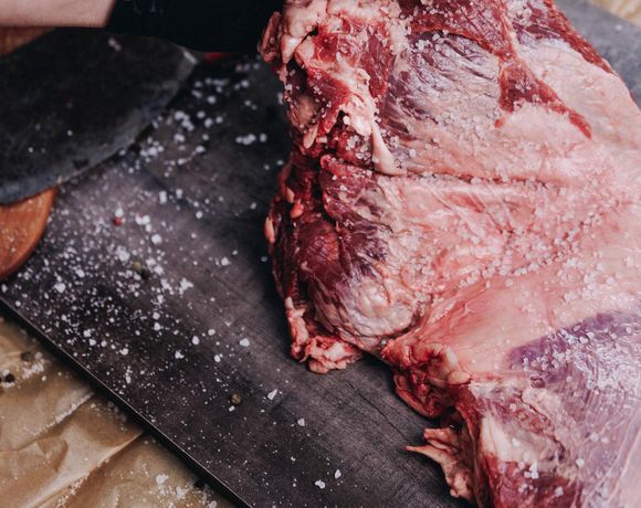 Andrea Iglesias ganó el asado en Sin Galera y dijo con qué político lo comería