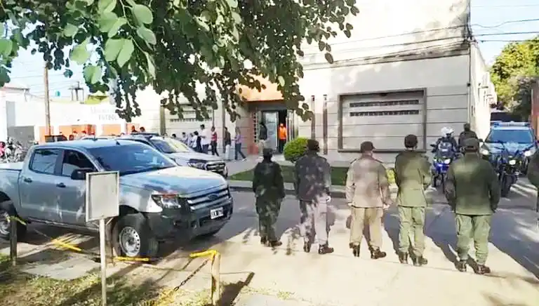 Triste despedida: familiares del gendarme 
asesinado en Buenos Aires claman justicia