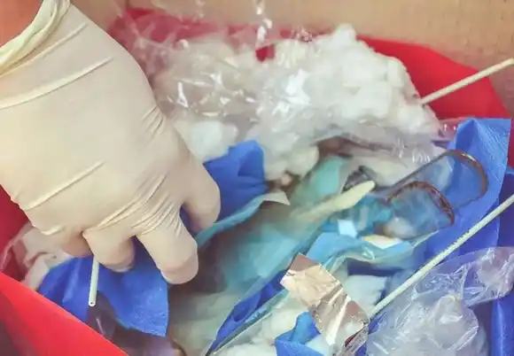 La Municipalidad intervino ante la disposición indebida de residuos patológicos en la vía pública