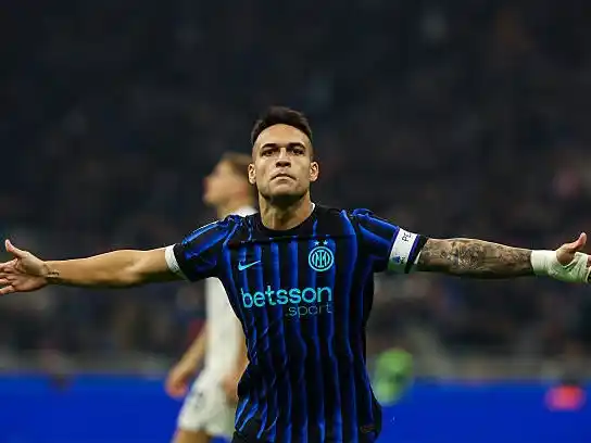 Lautaro Martínez abrió el marcador ante Lazio.