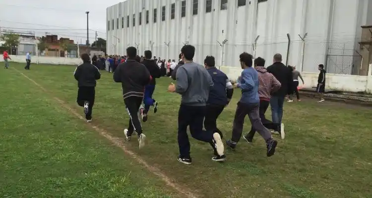 Todavía no relevaron los antecedentes  penales de los aspirantes a la Policía Local