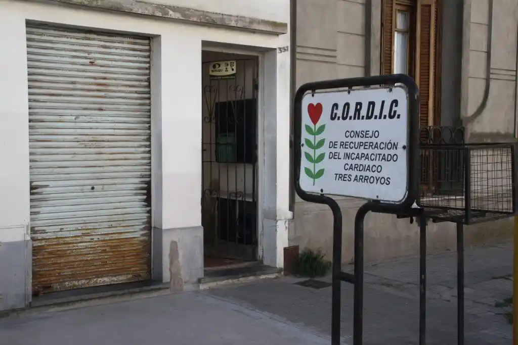 Cordic realiza su Feria Mensual de ropa y calzado