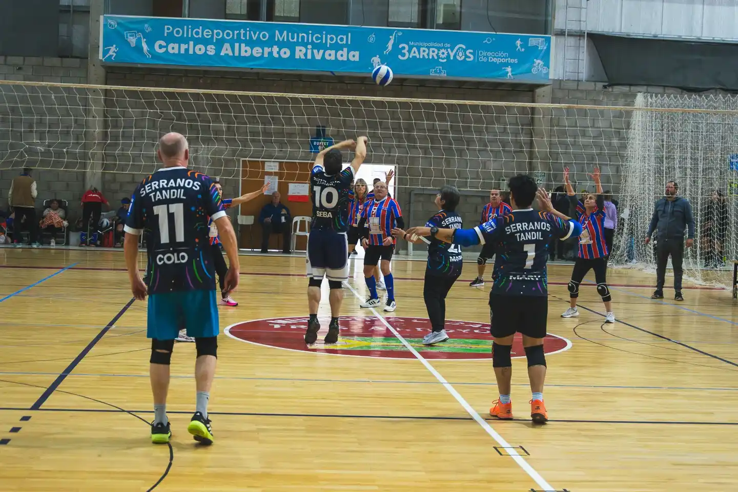Tres Arroyos fue sede el sábado de la tercera fecha en la Liga regional de Newcom