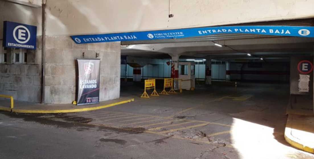 Piden informes por la explotación del estacionamiento de Playa Grande