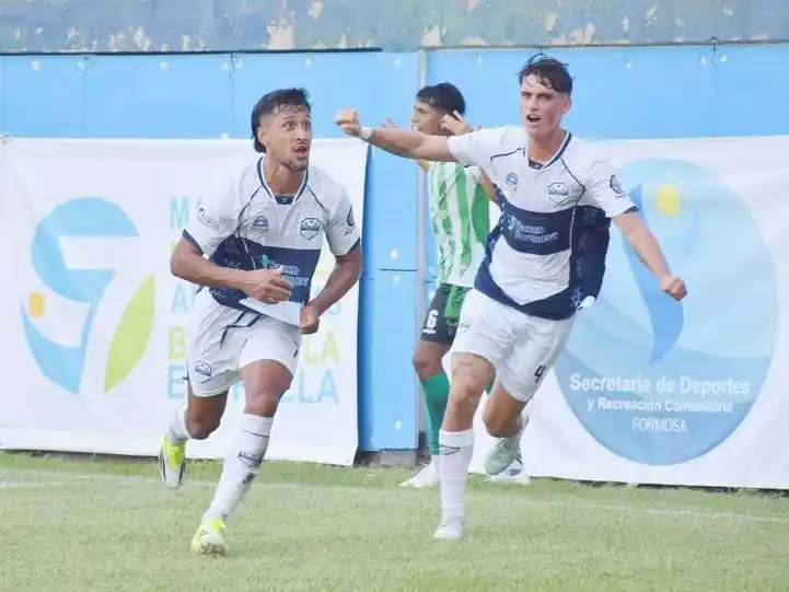 San Martín triunfó en su debut
frente a Defensores de Vilelas