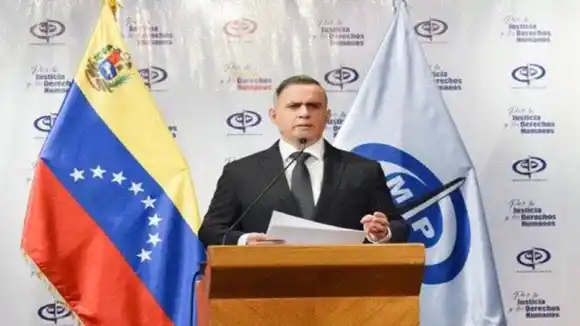 HASTA LA ESPOSA DE RAFAEL RAMÍREZ es solicitada en extradición