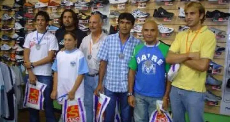 Nueve premiados de Febrero