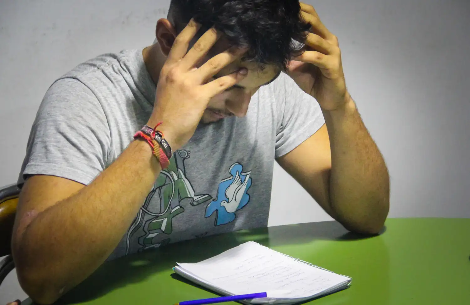Terminar la secundaria: miedos, mandatos y el  desafío de empezar a desandar el camino propio