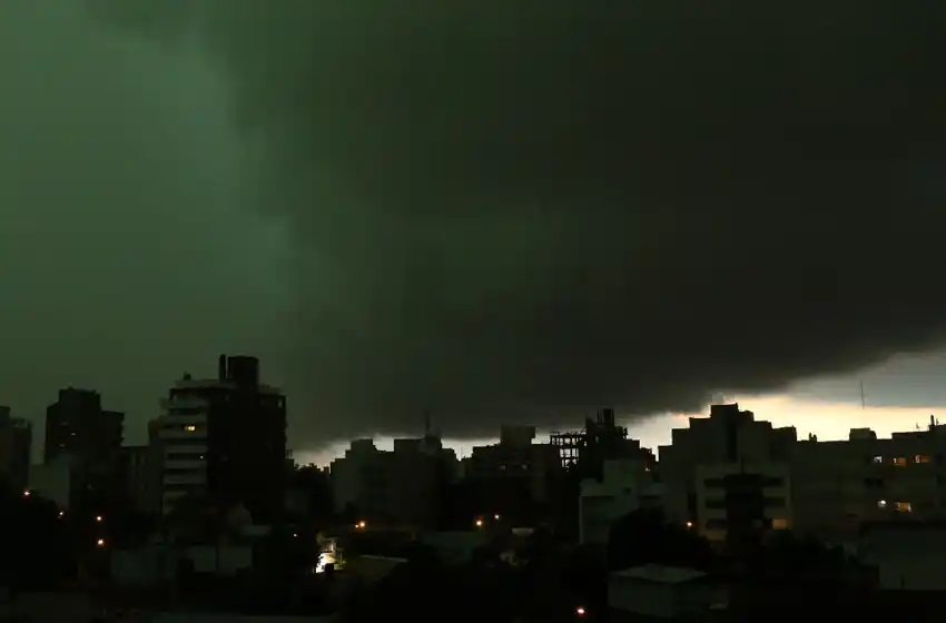 Fuerte tormenta y granizo en Mar del Plata