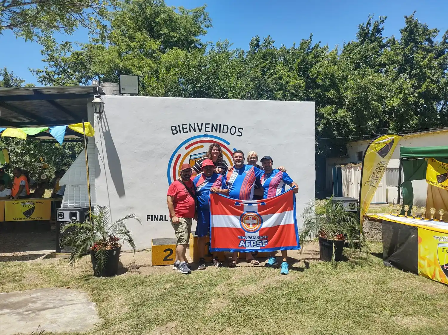 Los representantes de la Asociación Familia Piemontesa