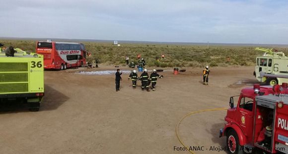 Realizaron simulacro de accidente aéreo en el aeropuerto de Trelew