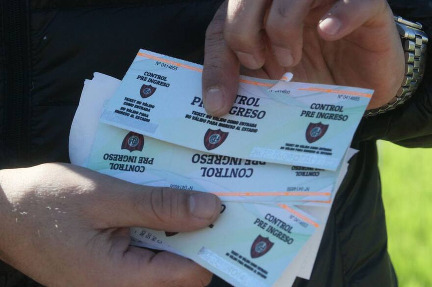 Suben los precios de las entradas en el fútbol argentino: ¿cuánto costará ir a los partidos en cada categoría?