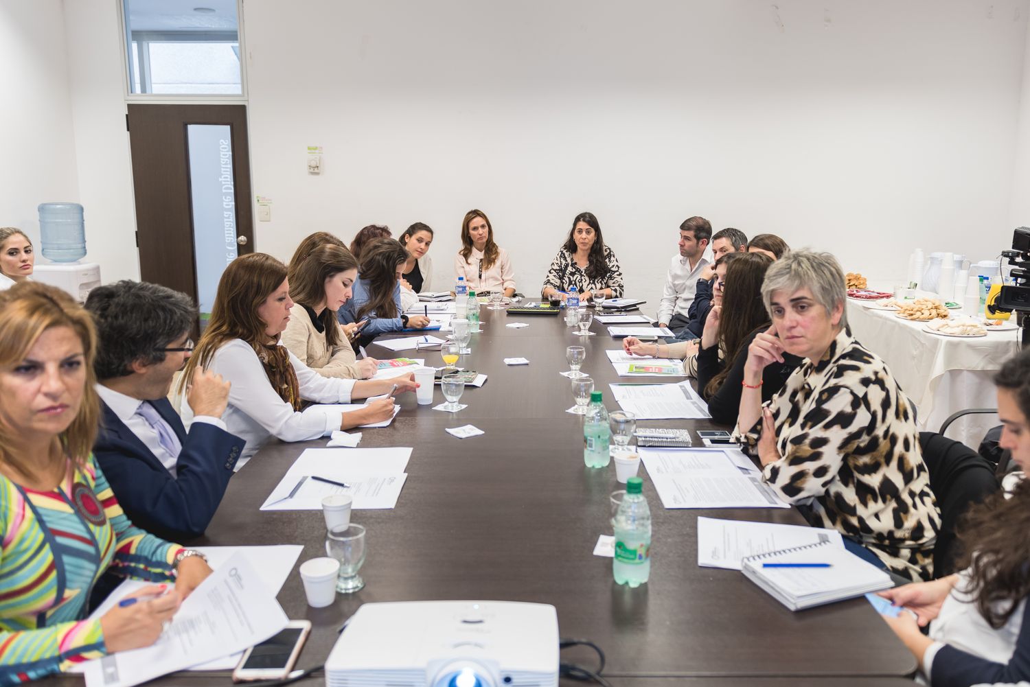 Diputados bonaerenses realizan trabajo en conjunto por los derechos del niño 
