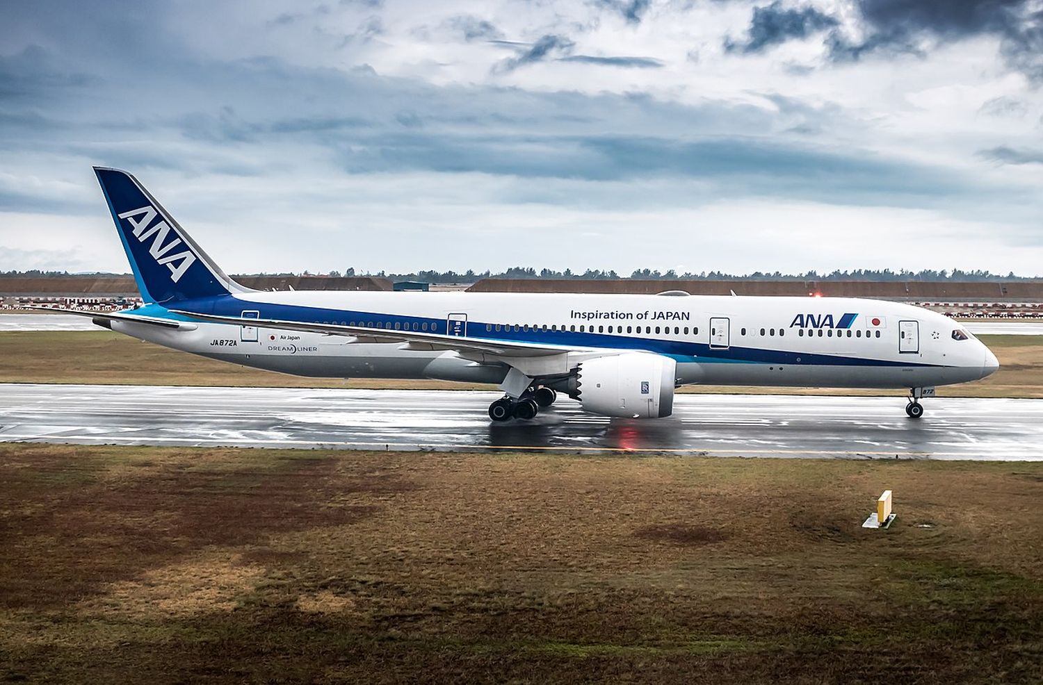 ANA comenzó a volar entre Tokio y Shenzhen