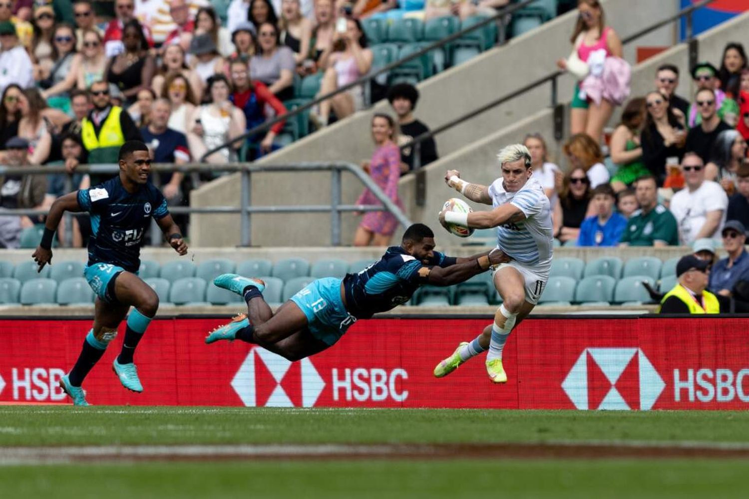 Los Pumas 7s se coronaron campeones en Londres: superaron a Fiji en la final y ganaron su tercer torneo en un año histórico