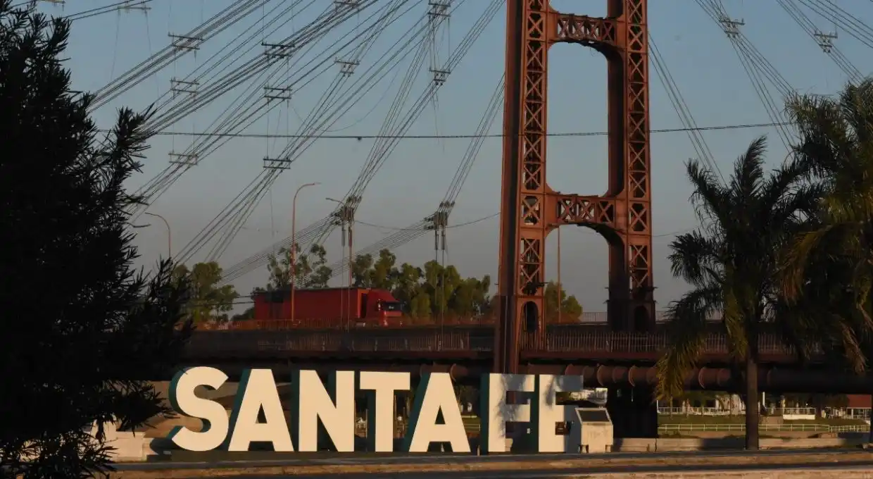Martes soleado en la ciudad de Santa Fe