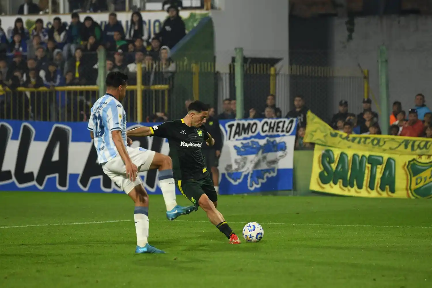 Racing se dio una alegría en Florencio Varela.